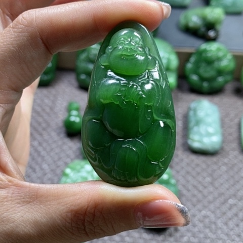 【闪购商品】颈饰未镶嵌和田玉