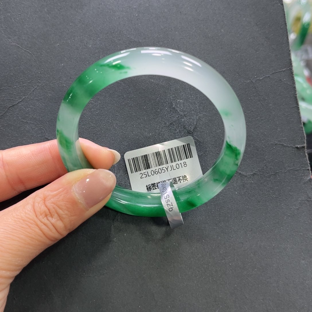 金***铺石英质玉（非洲翠）未镶嵌吊坠(不含链)➕小玥5455