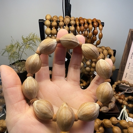 手串/手链橄榄核009。    1.8*2.7