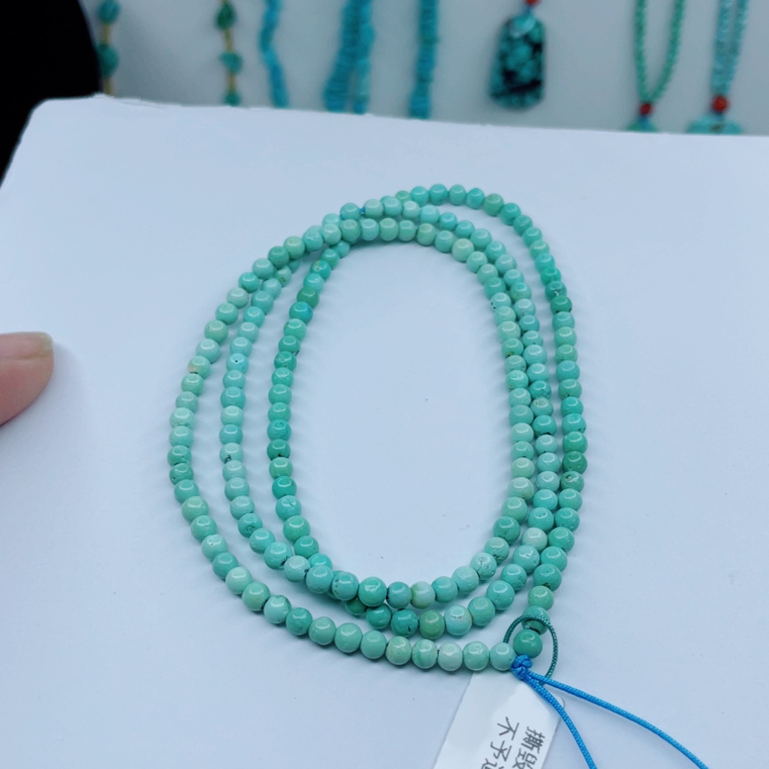 绿松石未镶嵌颈饰