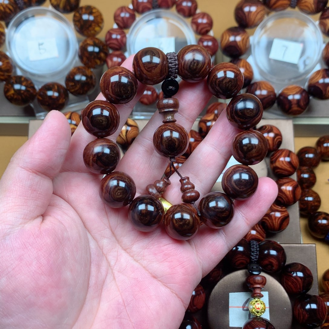 黄花梨/降香黄檀1.8双面天眼