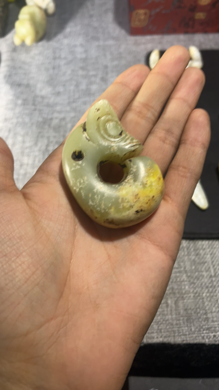 河磨奇石猪龙型件