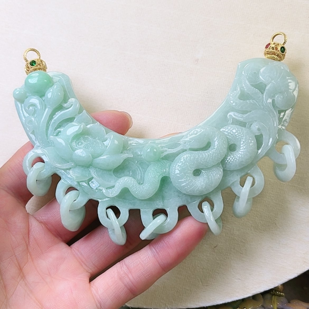 【闪购商品】翡翠颈饰未镶嵌挂件