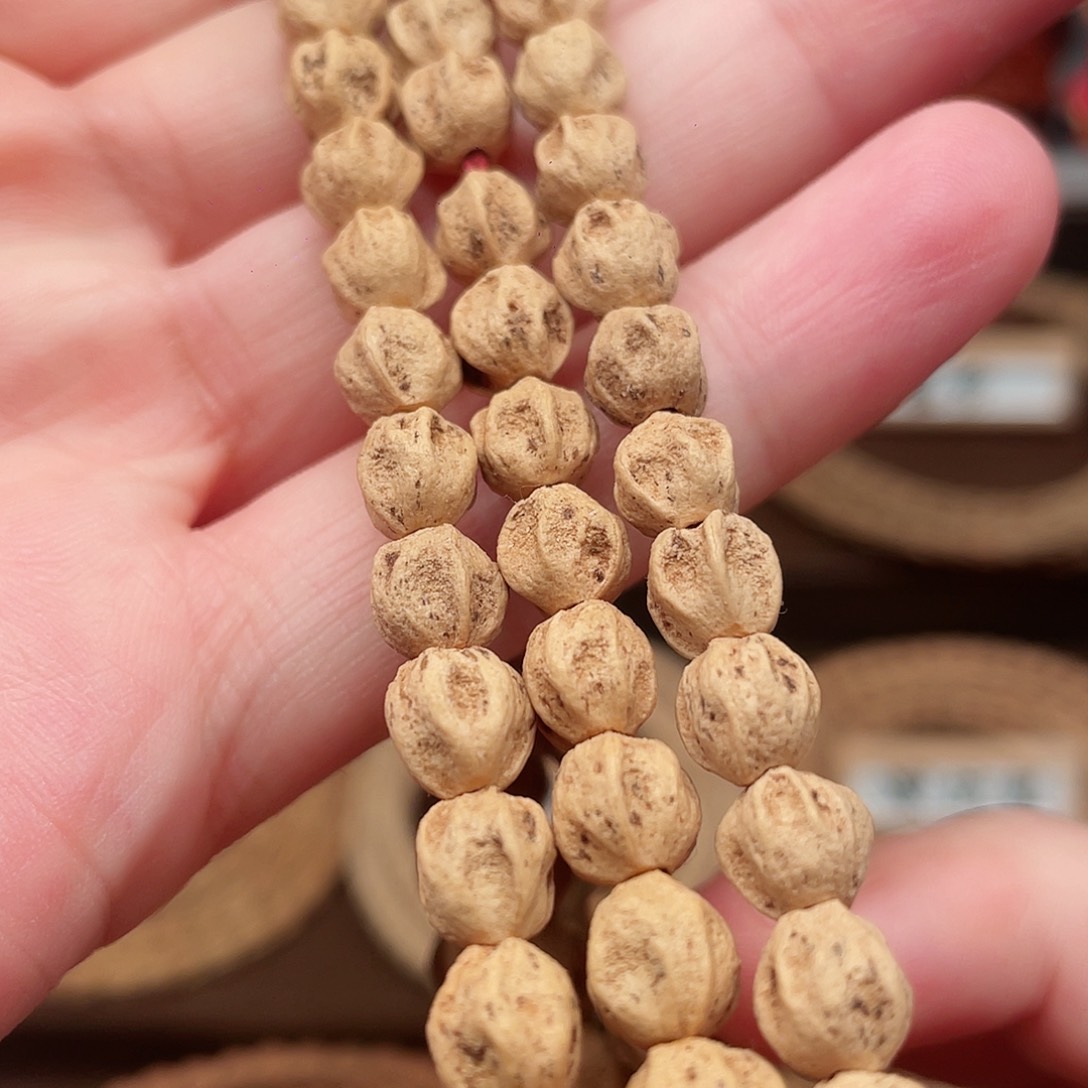 柏香籽/百香籽吊坠老树深坑多楞鬼～头货