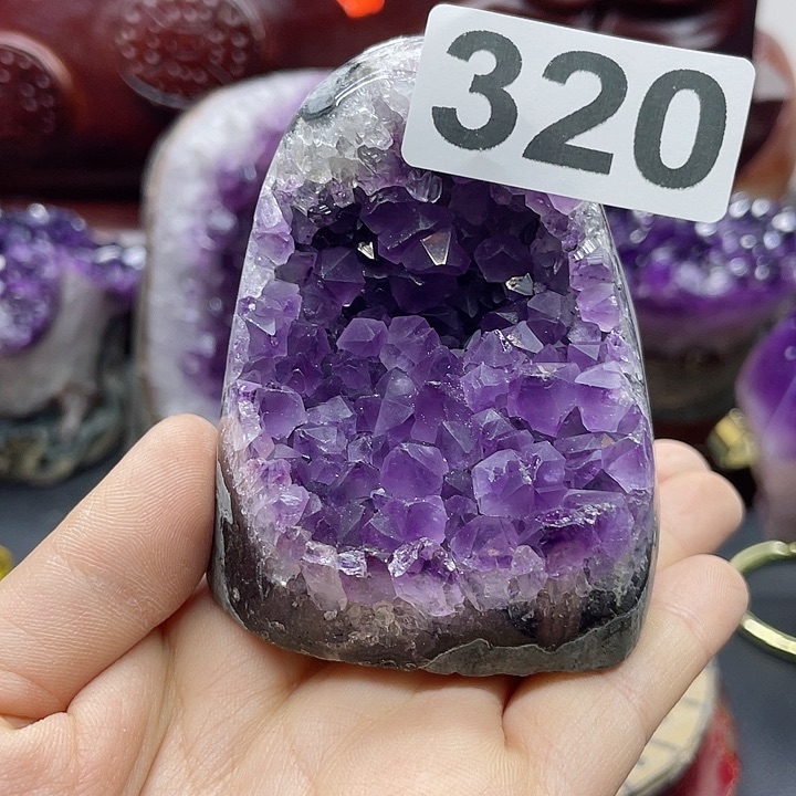 水晶大型摆件（非配饰）未镶嵌