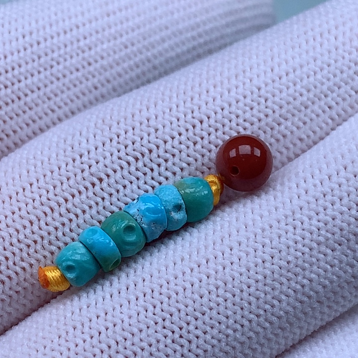 南红玛瑙未镶嵌珠宝奇石