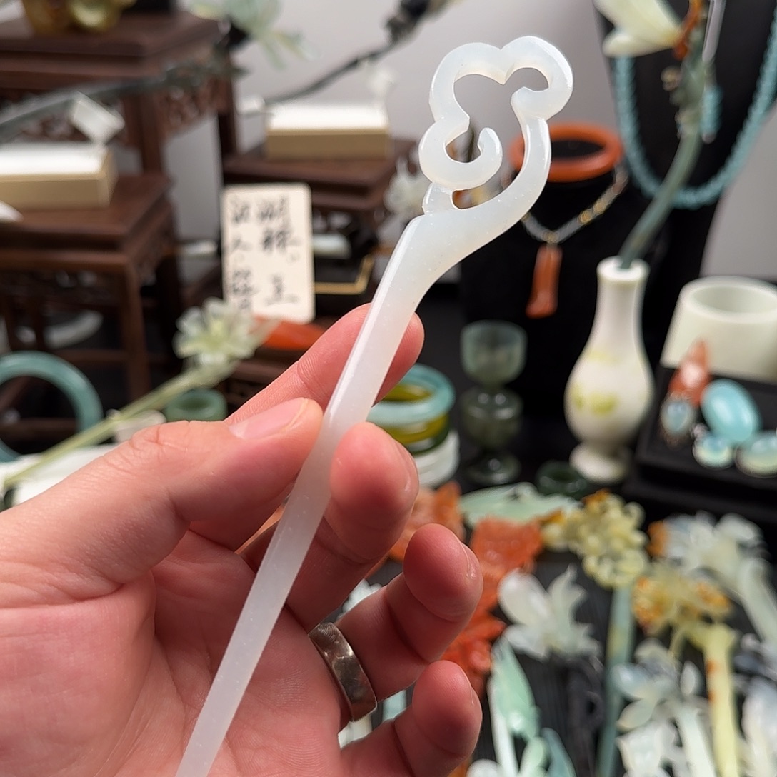 蛇纹石玉未镶嵌发饰