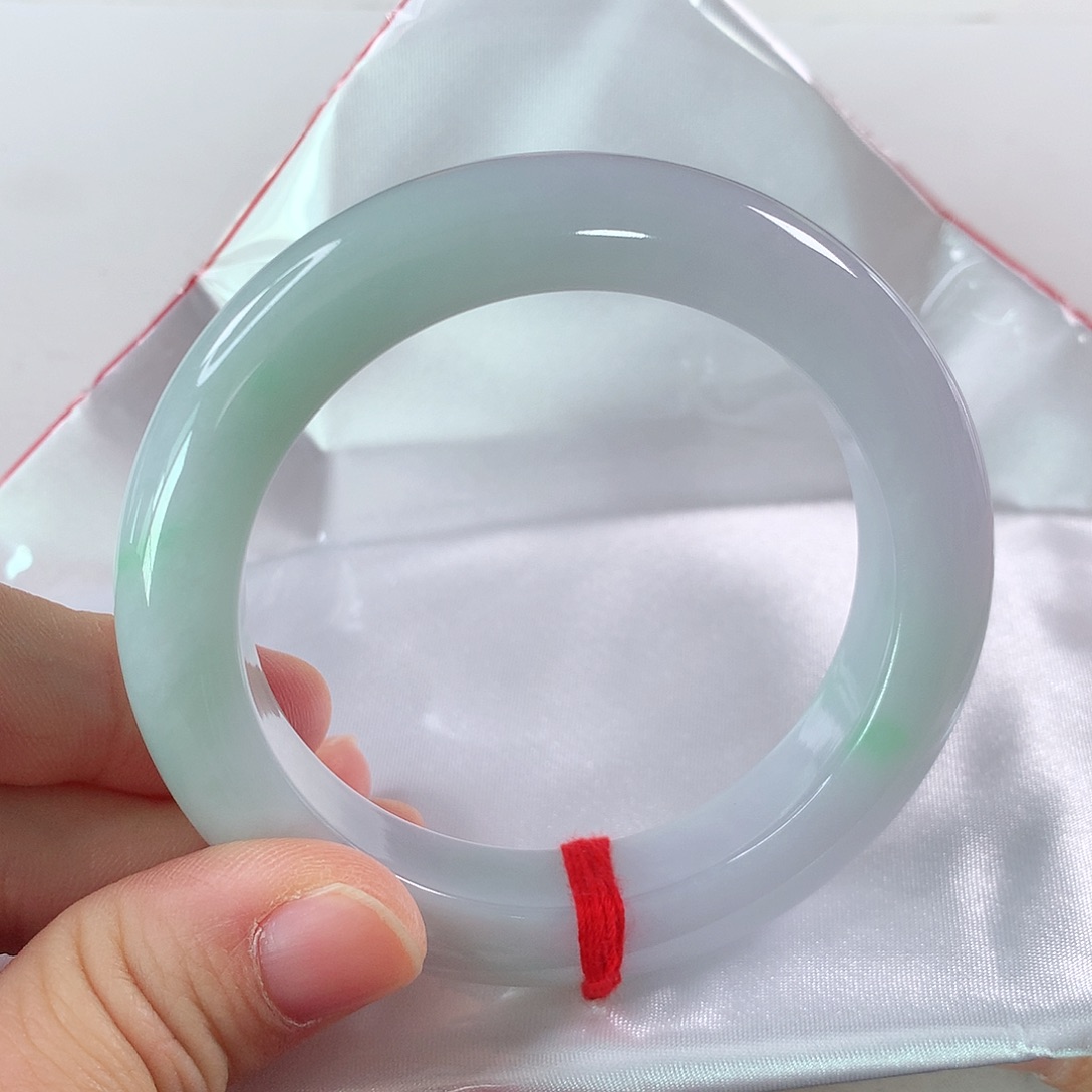 翡翠手镯未镶嵌⑨①