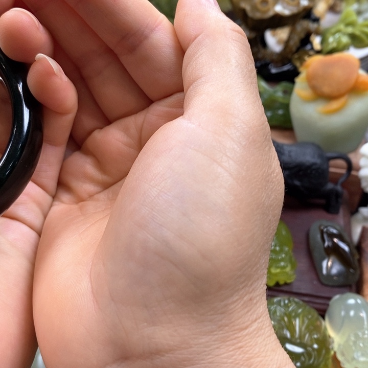 蛇纹石玉未镶嵌手把成*