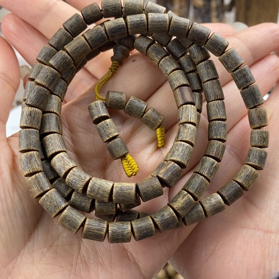 沉香手串越南富森红土