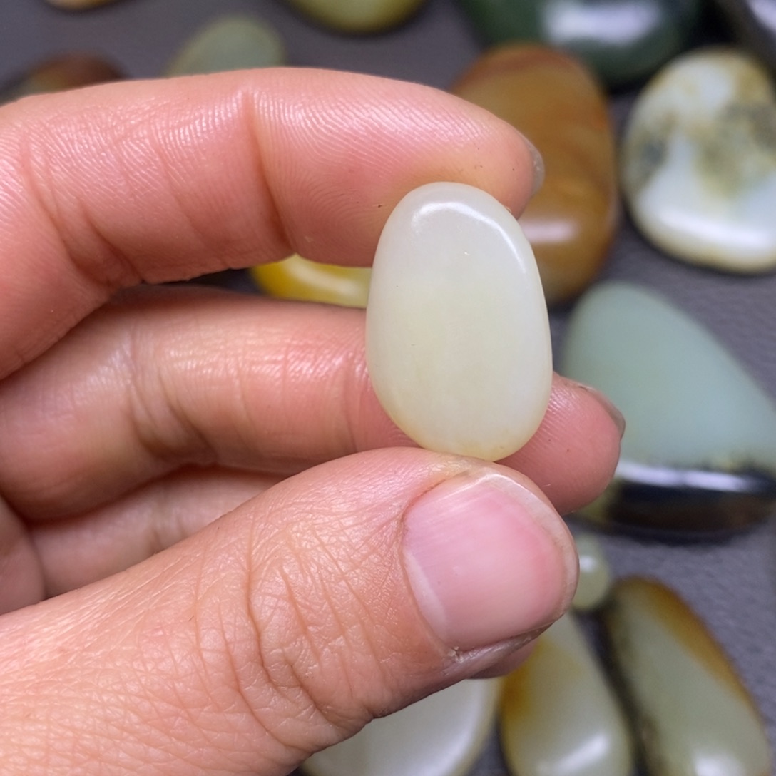 和田玉挂件^_^未镶嵌