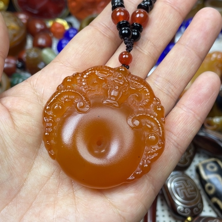 玛瑙/玉髓颈饰未镶嵌