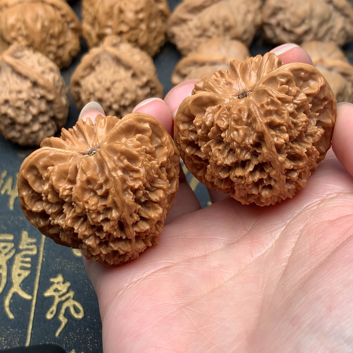 文玩核桃把件核桃