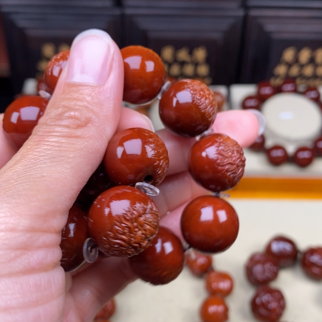 用***4吊坠橄榄核浮雕钟馗