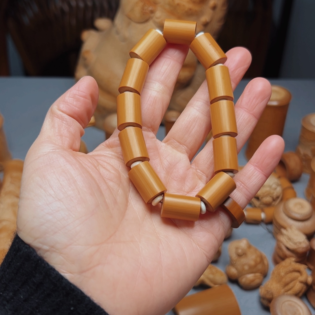 竹發***?实心竹钟馗手串一个