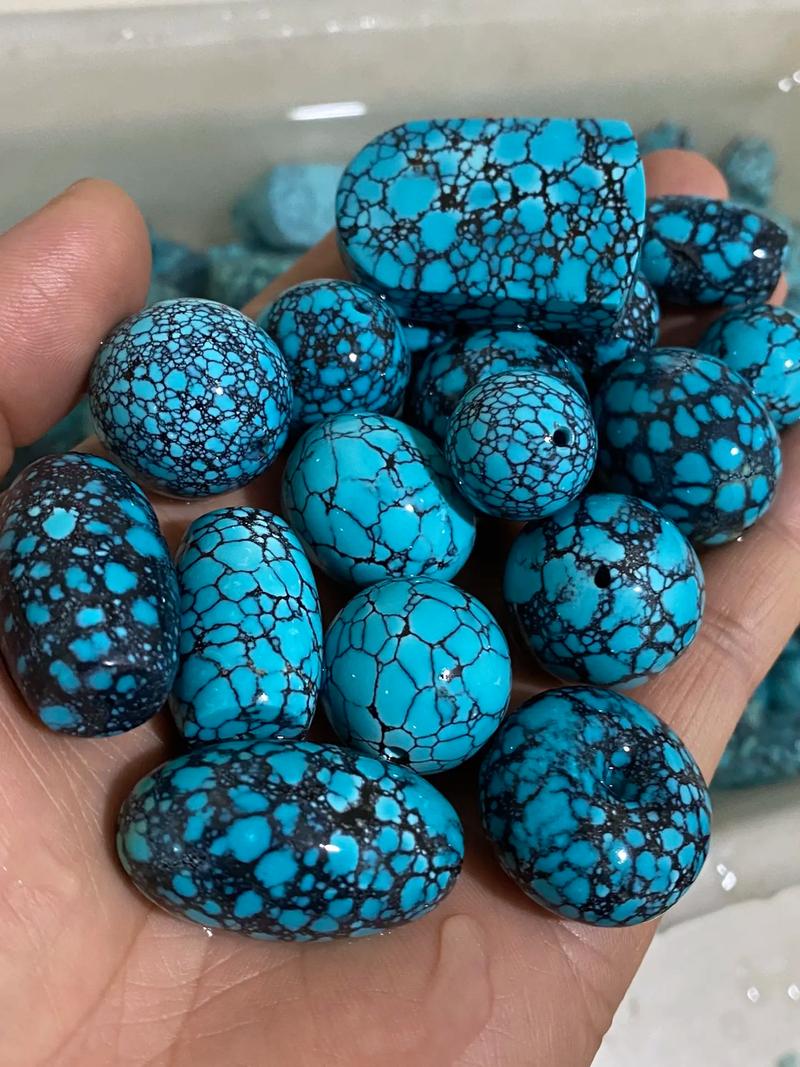 原矿绿松石粉丝定制绿松石