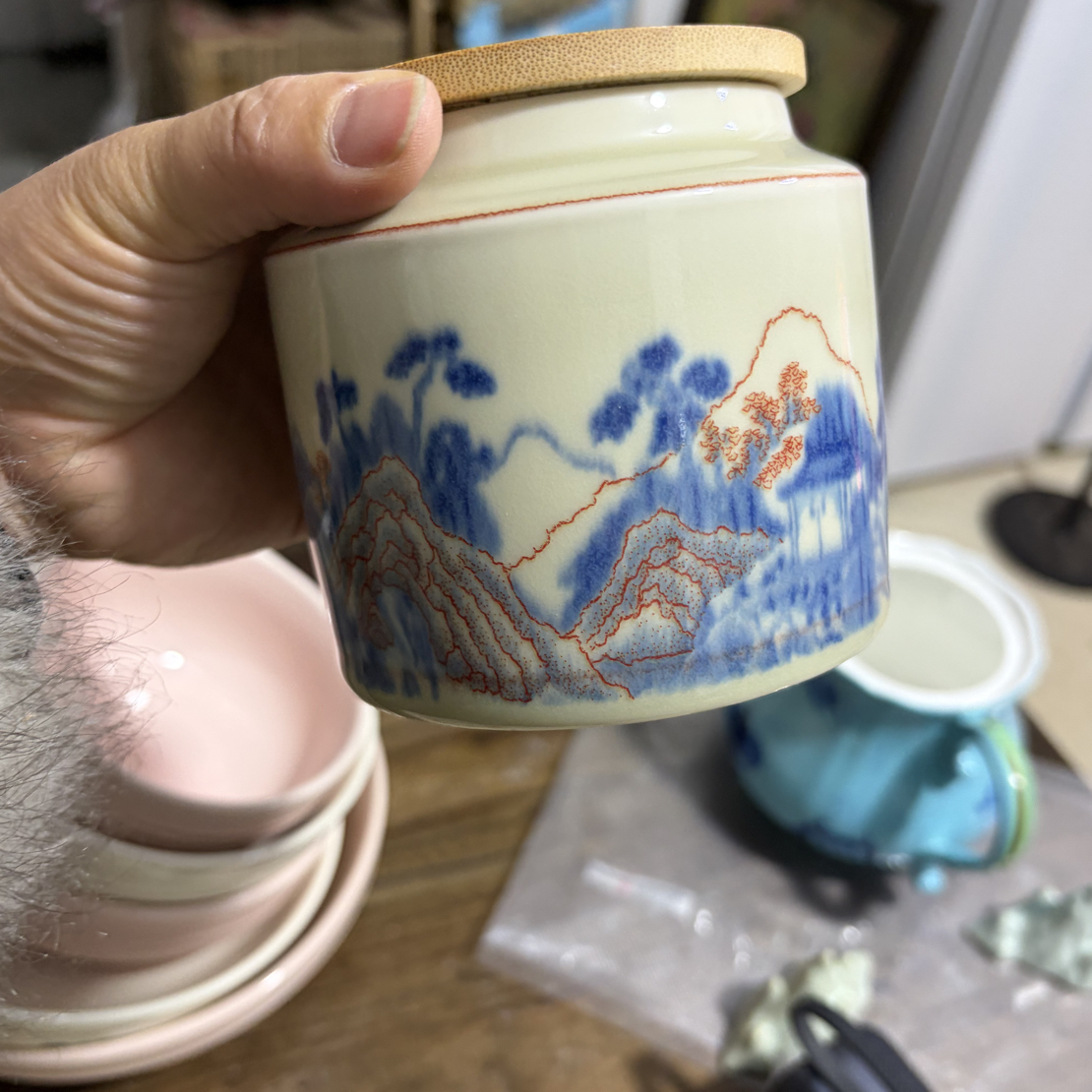 草木灰山水青花茶叶罐子