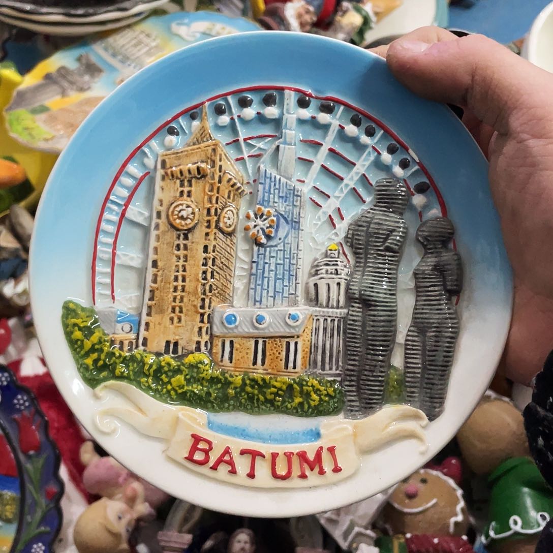 摆件 封釉。 微瑕。      