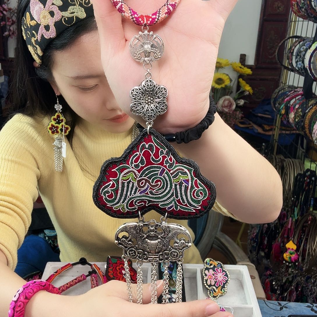 善***秀织绣手工刺绣工艺