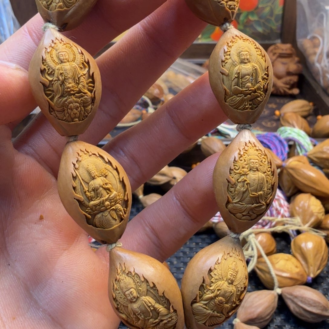 手串/手链橄榄核哈哈