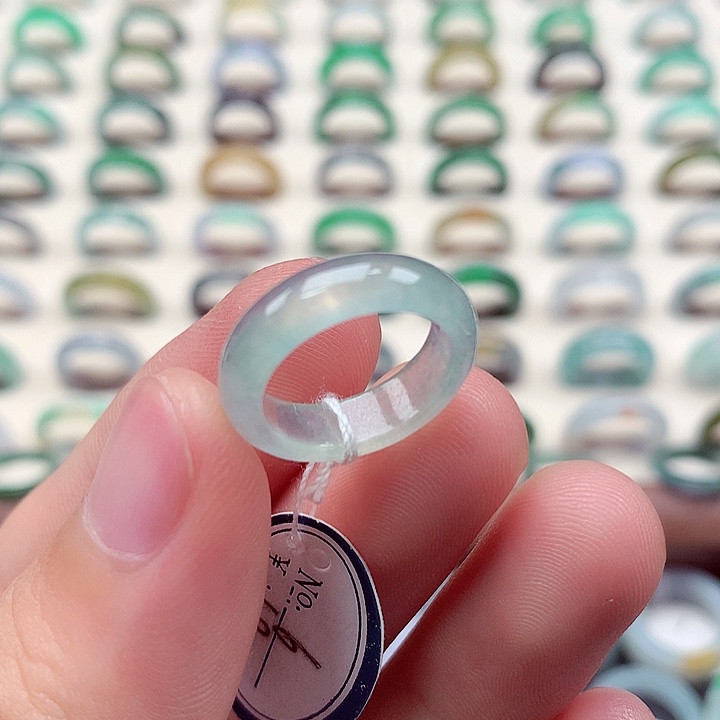 翡翠戒指未镶嵌6号 