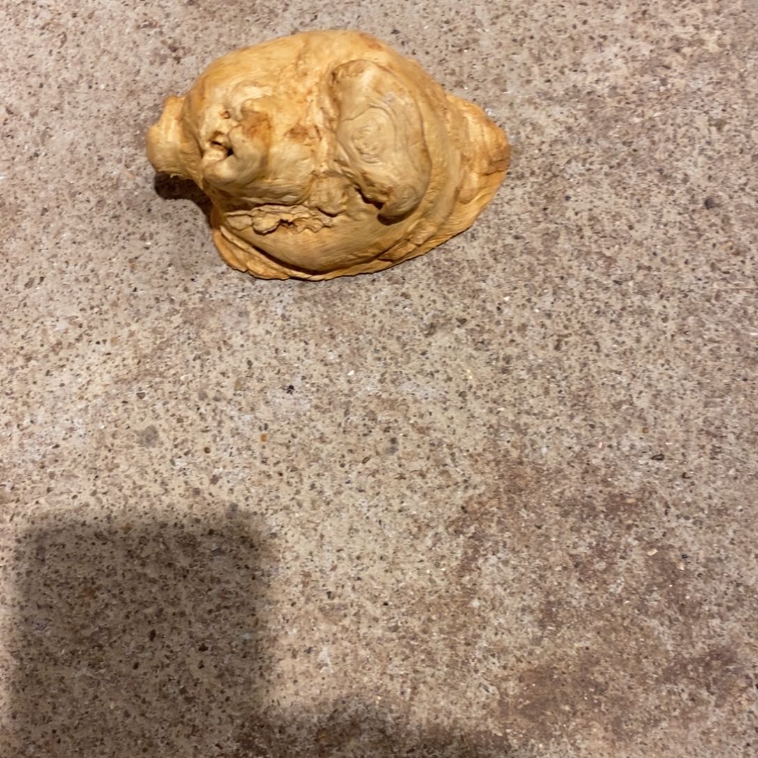 K***山荔枝木随形木材一个