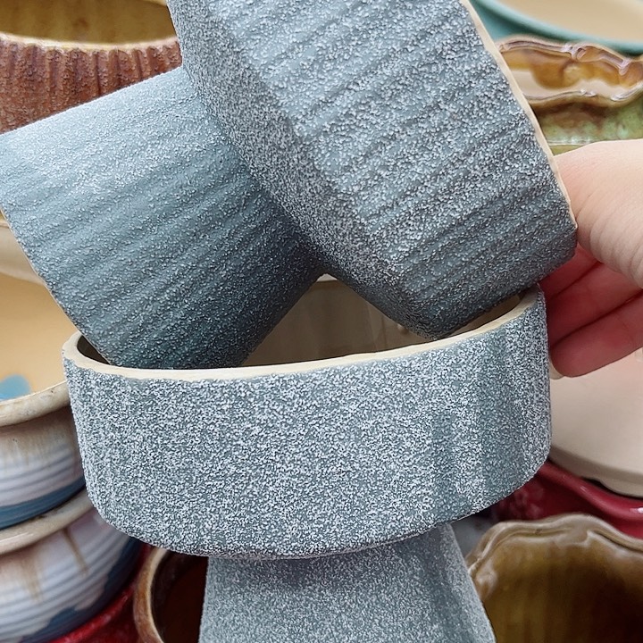 多肉绿植陶瓷花盆9.9包邮，有孔