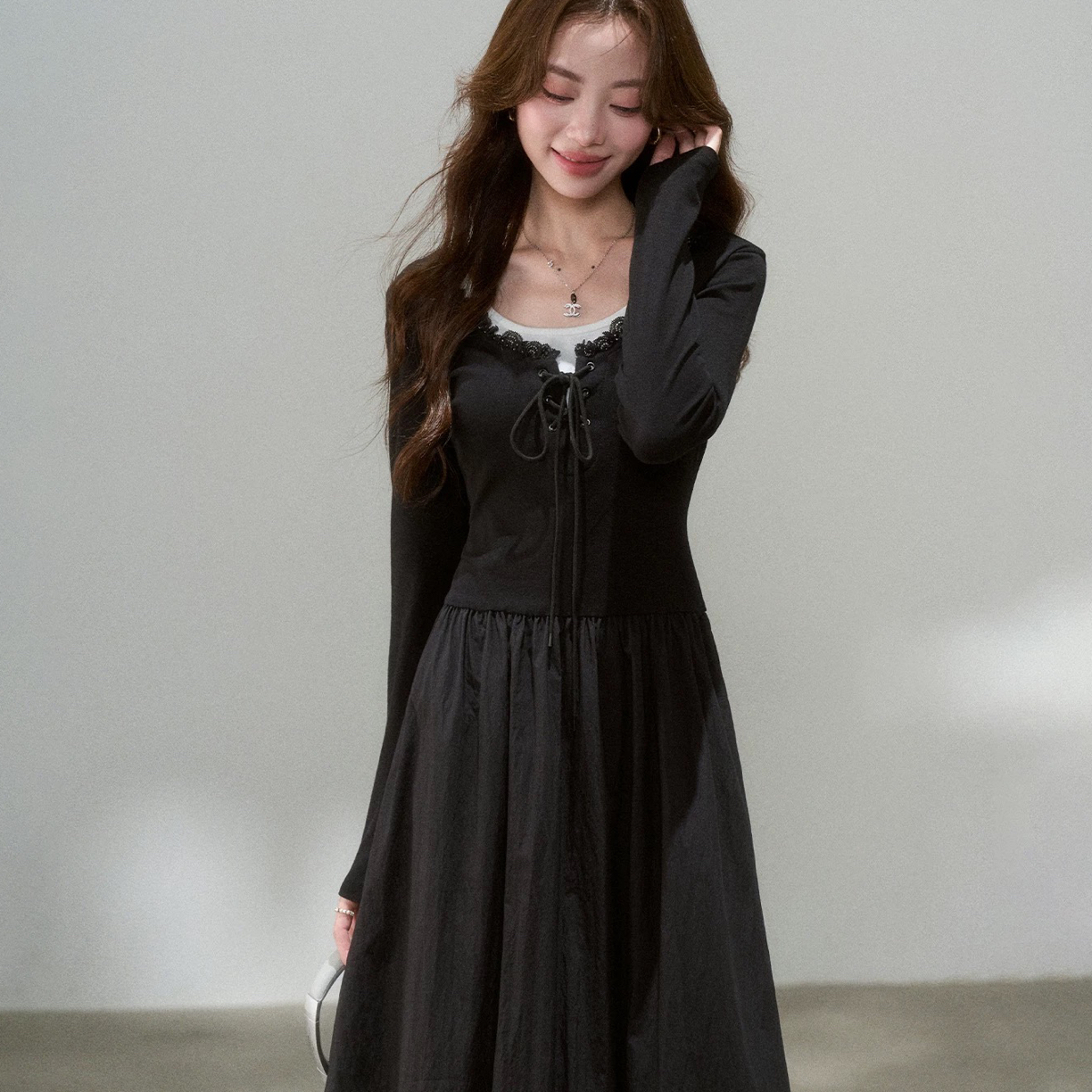 元元子专属法式高级感黑色假两件收腰显瘦秋季花苞裙连衣裙