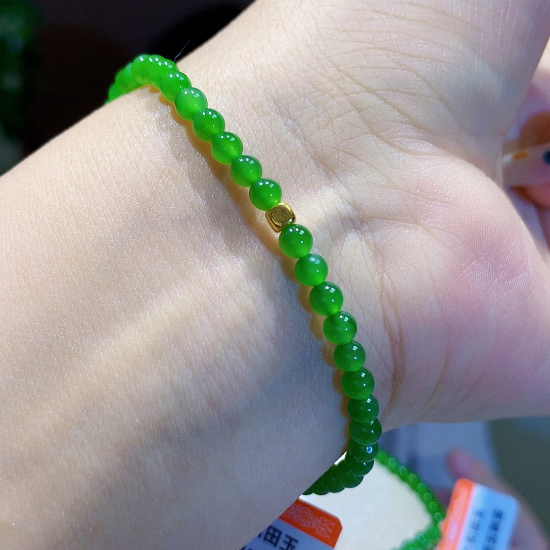 手链足金镶嵌和田玉（碧玉）卡4苹果色