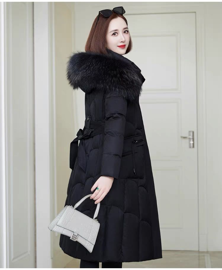 726款女士时尚长款羽绒服