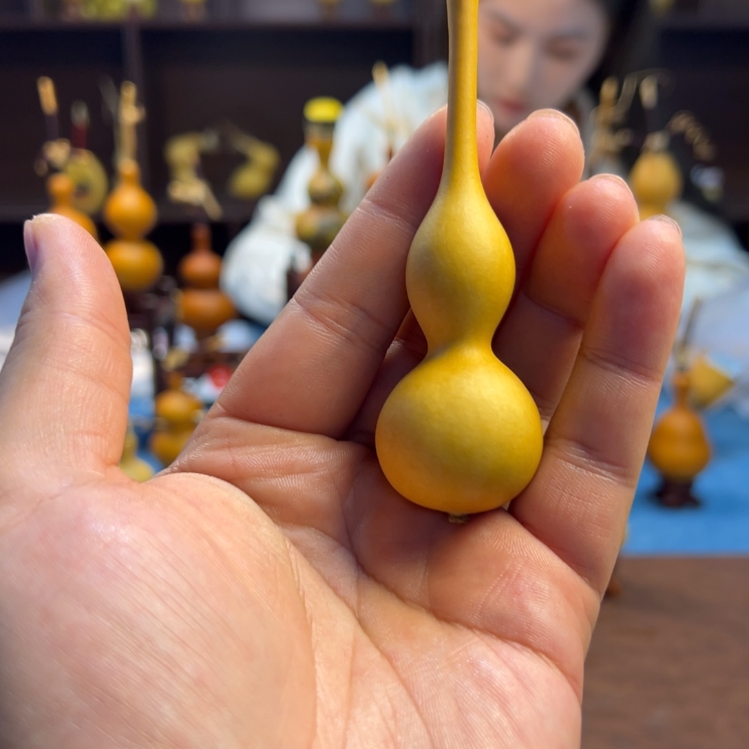 拾***心我在外面吃饭呢你在哪了我