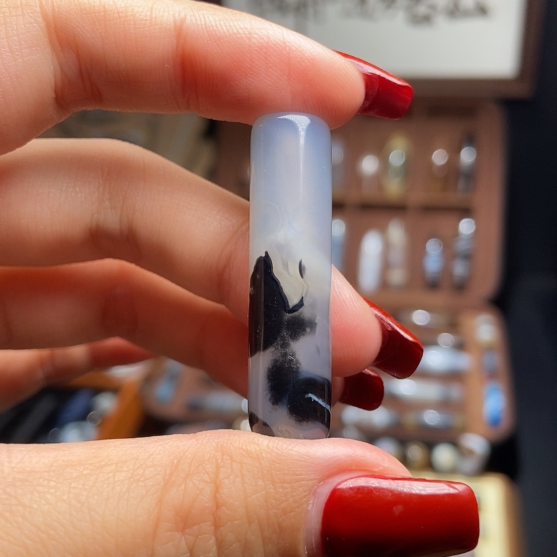 玛瑙/玉髓未镶嵌吊坠(赠链)