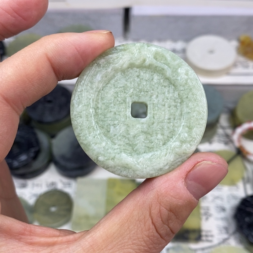 【闪购商品】岫玉颈饰未镶嵌岫玉山鬼花钱吊坠