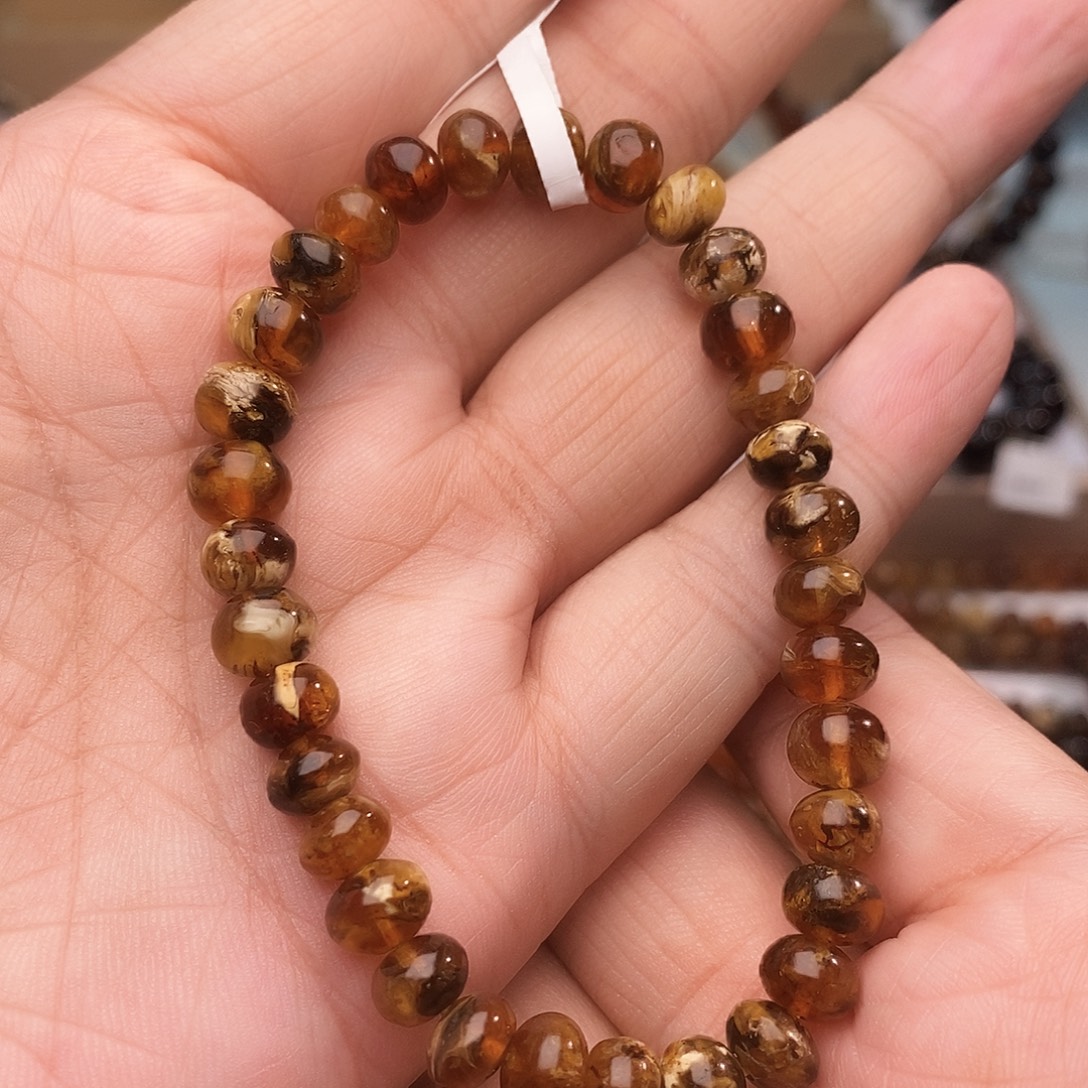 琥珀未镶嵌裸石7溶洞