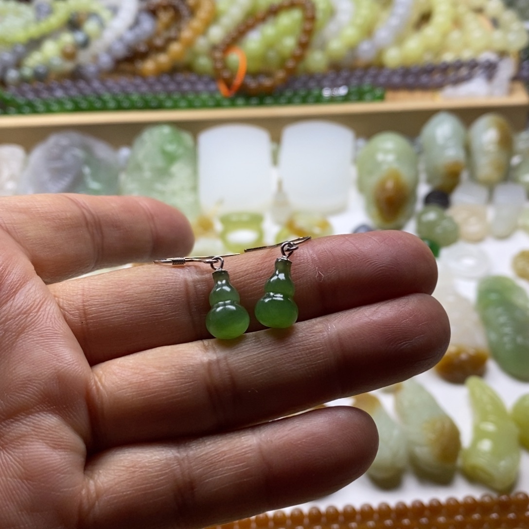 和田玉（糖玉）银S925镶嵌颈饰