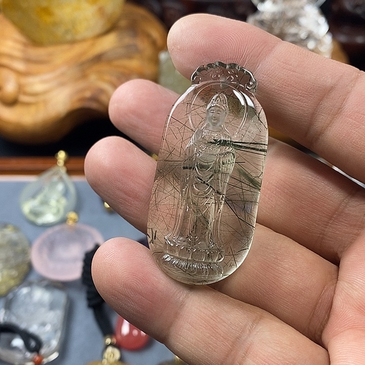 水晶颈饰未镶嵌绿发晶观音
