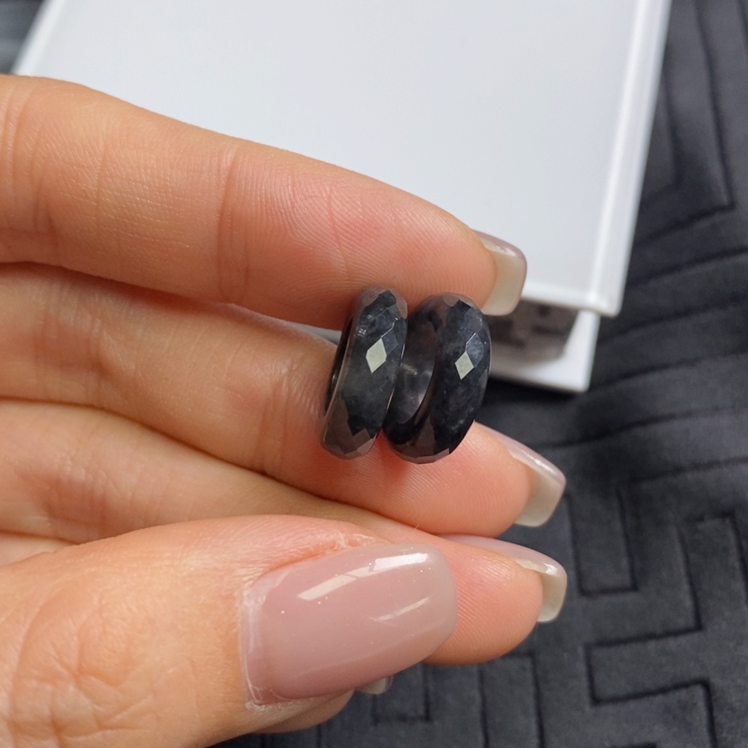 翡翠未镶嵌耳饰切割面乌鸡甜甜圈