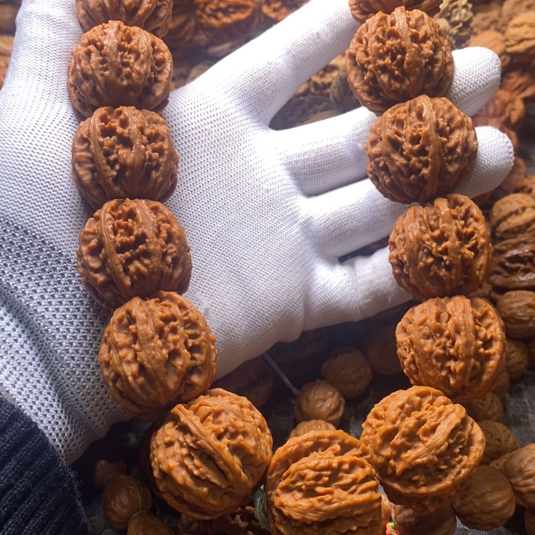 陈***淘吊坠文玩核桃粗筋京八