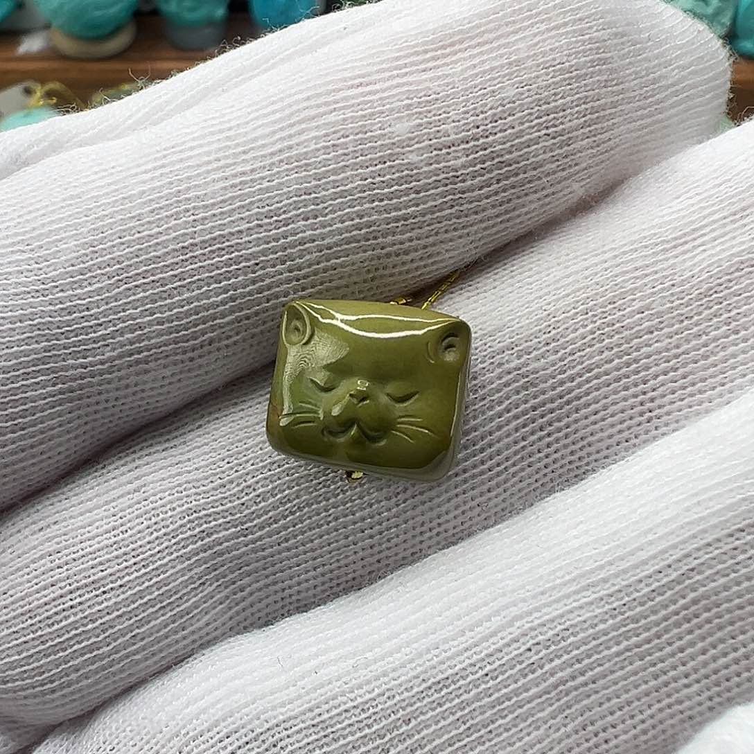 绿松石配饰未镶嵌