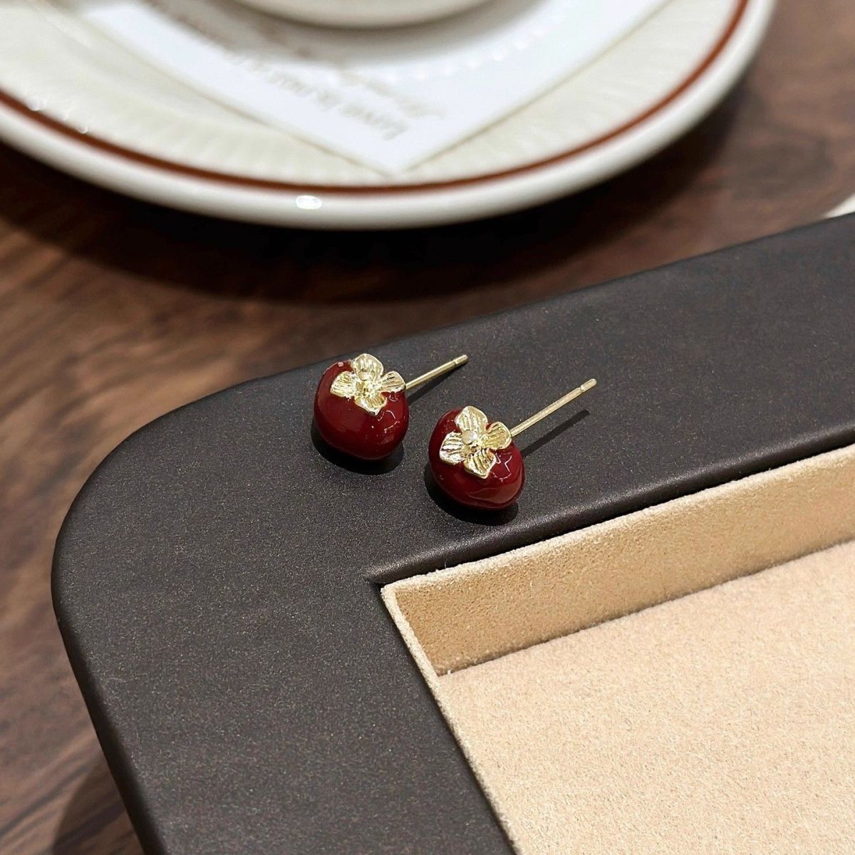 铜合金耳饰 梅姐饰品a82 柿柿如意-好柿花生复古红色耳钉女