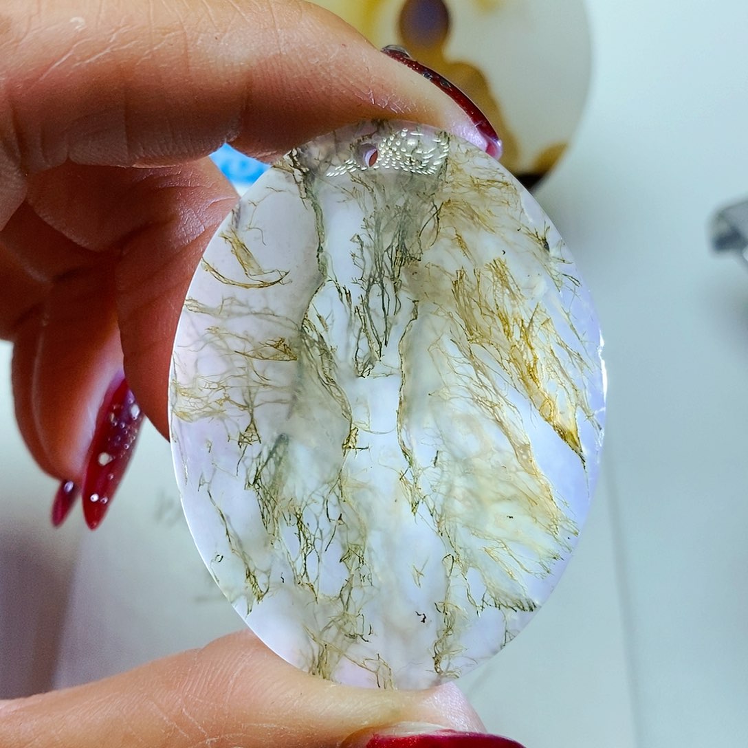 玛瑙/玉髓颈饰未镶嵌家**金