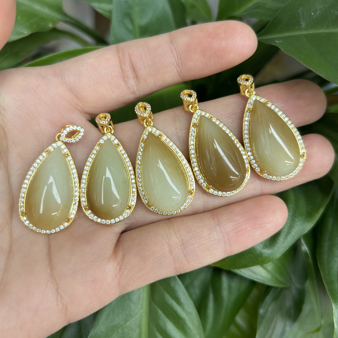 和田玉新疆糖白水滴925银颜色多样性发货拍一发一