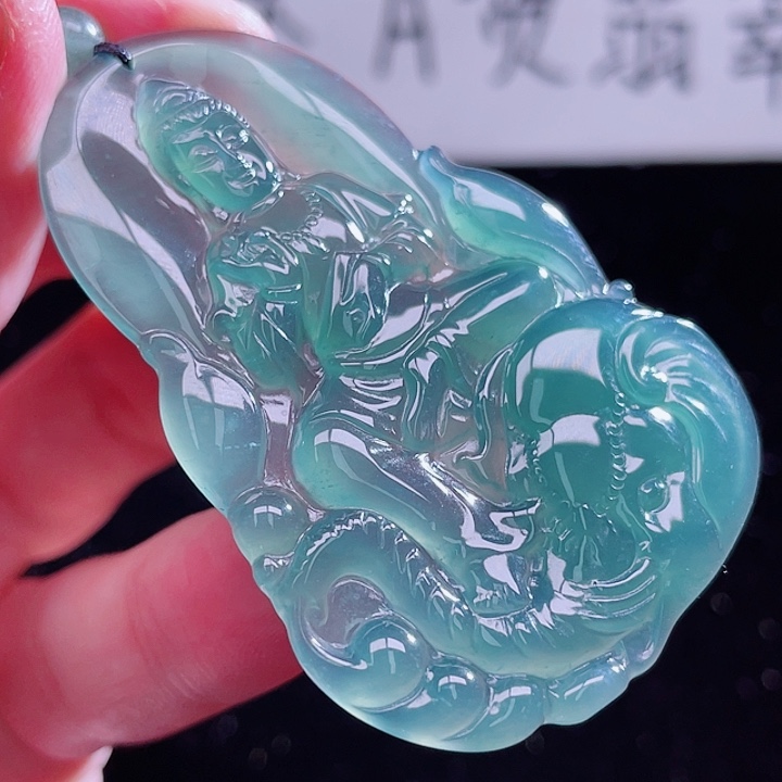 翡翠颈饰未镶嵌999999999