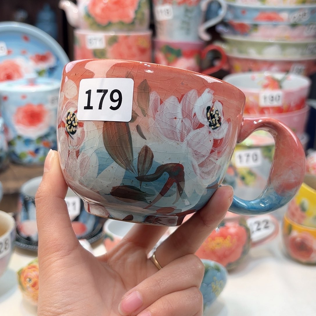 瓷片兔兔好e de o k l k l k lv