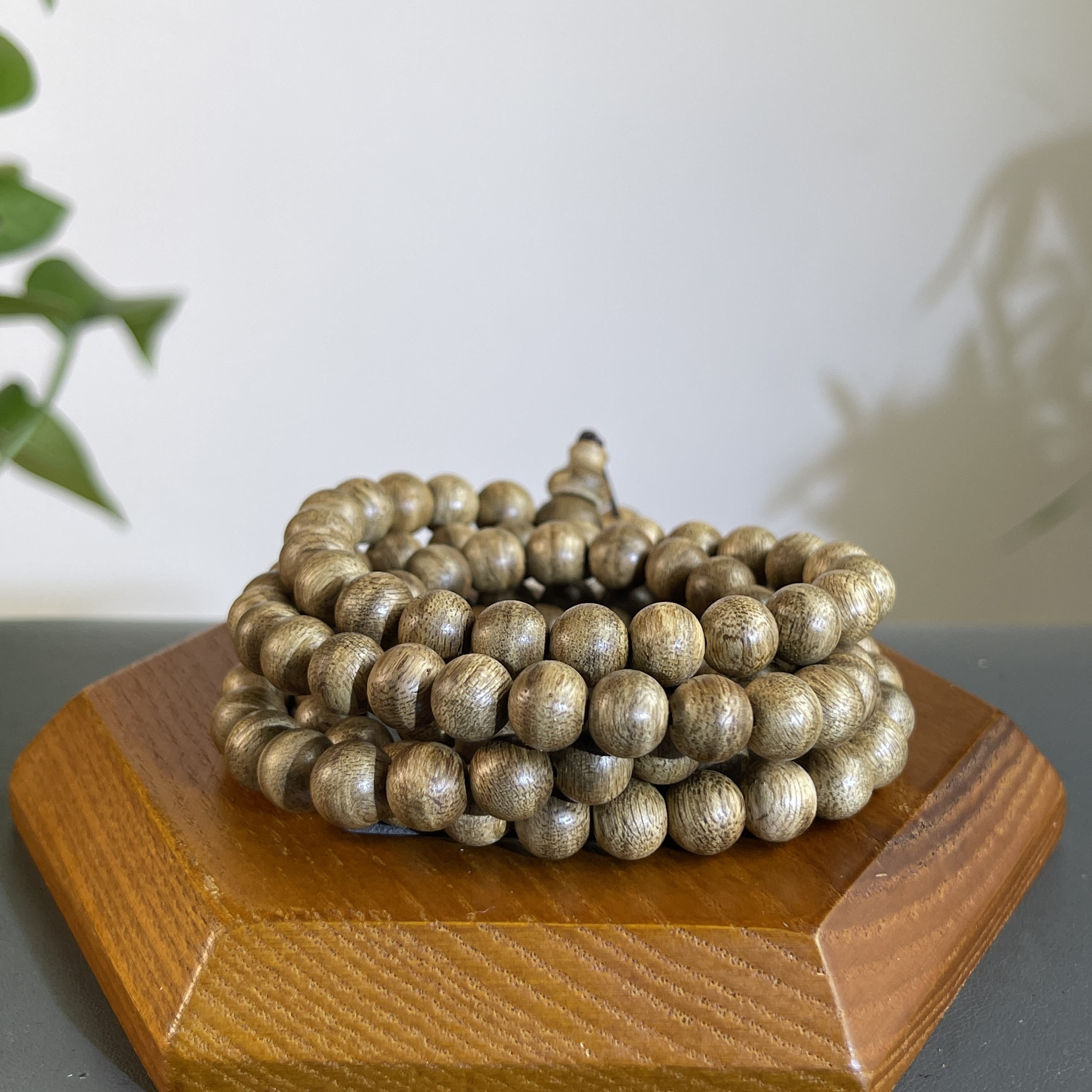 ZYCX-154 惠安沉香珠链0.8 约：108颗*8mm 16.65g