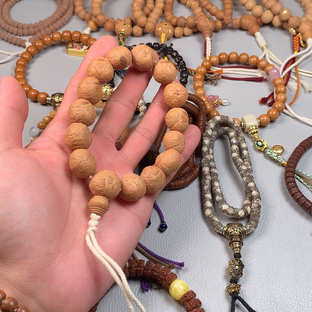 龙眼菩提吊坠。。。。。。。。。。。。