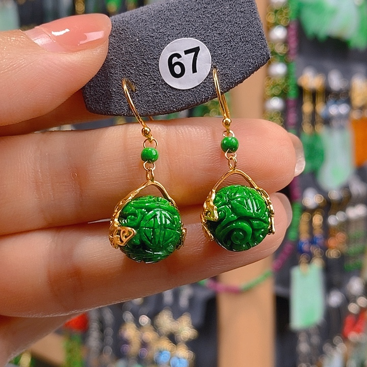 翡翠未镶嵌耳饰翡翠