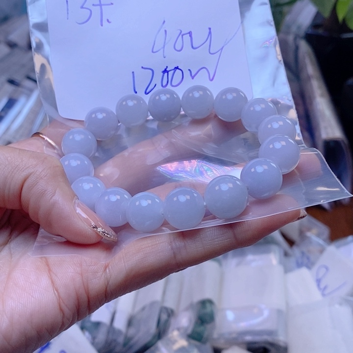 定制翡翠未镶嵌珠串