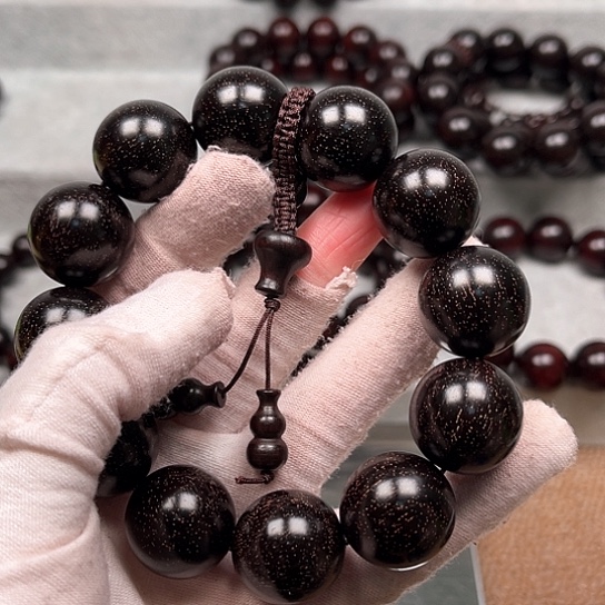 檀香紫檀（小叶紫檀）随*