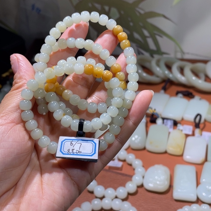 未镶嵌手链和田玉（白玉）